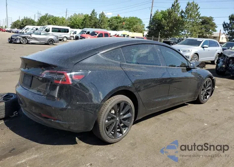 2019 Tesla Model 3 из США, поврежденный, VIN 5YJ3E1EB5KF388930